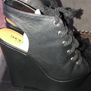 Shoe Cult by Nasty Gal wedges